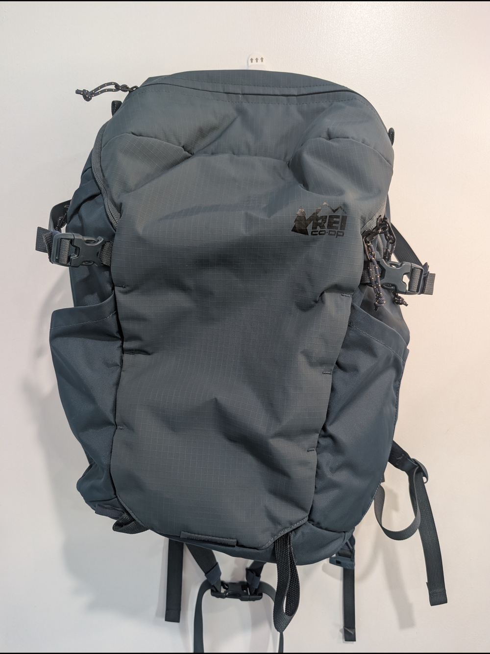 REI Co-op Women's Ruckpack 28L EUC Blue Hiking Daypack